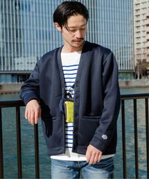 【WEB限定】SHIPS: スタイリッシュ ロゴ ワッペン バルキー ポンチ Vネック カーディガン