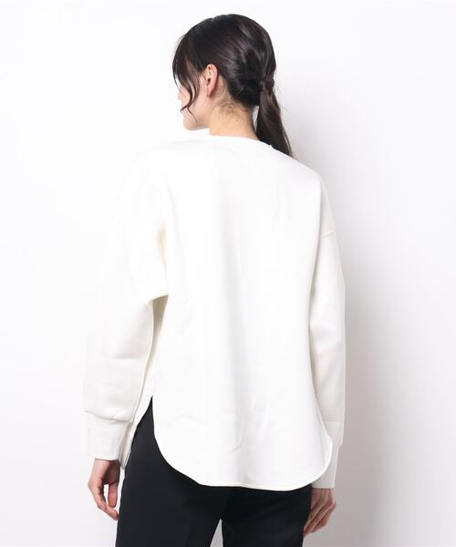 Abahouse Devinette（ドゥヴィネット）の「【Mylanka】 エンボスロゴスウェット（Tシャツ/カットソー・レディース・ブラック/ホワイト・フリー）」の4枚目の写真