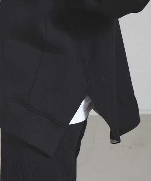 Abahouse Devinette（ドゥヴィネット）の「【Mylanka】 エンボスロゴスウェット（Tシャツ/カットソー・レディース・ブラック/ホワイト・フリー）」の14枚目の写真