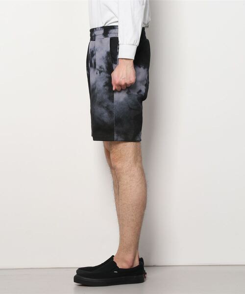Paul Smith(ポールスミス)の「"Sky" プリント ショーツ / 123512 355X(その他パンツ・メンズ・ブラック系その他/レッド系その他・MEDIUM/LARGE/X-LARGE)」の11枚目の写真