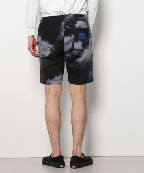 Paul Smith(ポールスミス)の「"Sky" プリント ショーツ / 123512 355X(その他パンツ・メンズ・ブラック系その他/レッド系その他・MEDIUM/LARGE/X-LARGE)」の10枚目の写真