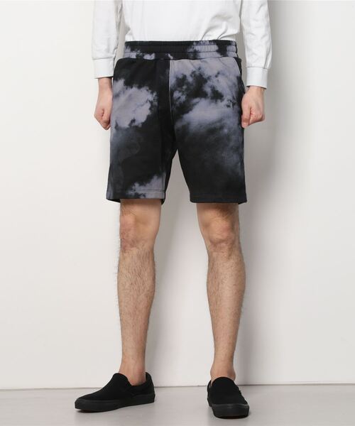 Paul Smith(ポールスミス)の「"Sky" プリント ショーツ / 123512 355X(その他パンツ・メンズ・ブラック系その他/レッド系その他・MEDIUM/LARGE/X-LARGE)」の9枚目の写真