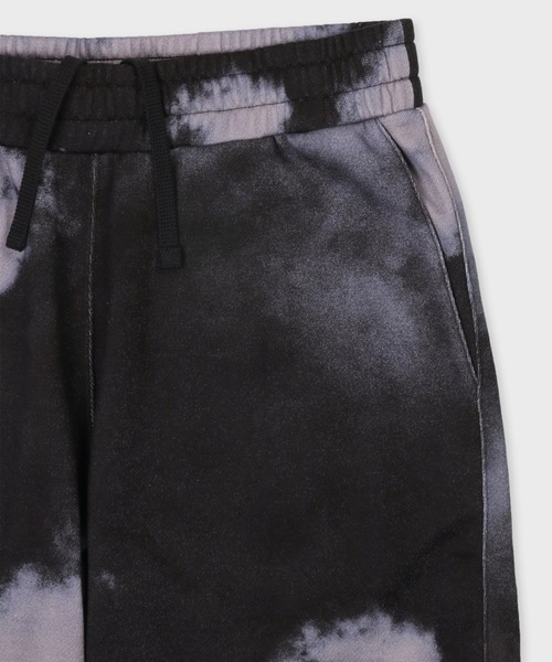 Paul Smith(ポールスミス)の「"Sky" プリント ショーツ / 123512 355X(その他パンツ・メンズ・ブラック系その他/レッド系その他・MEDIUM/LARGE/X-LARGE)」の12枚目の写真