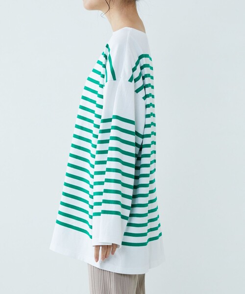 パネルボーダーバスクロングスリーブTシャツ