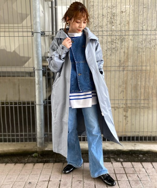 パネルボーダーバスクロングスリーブTシャツ