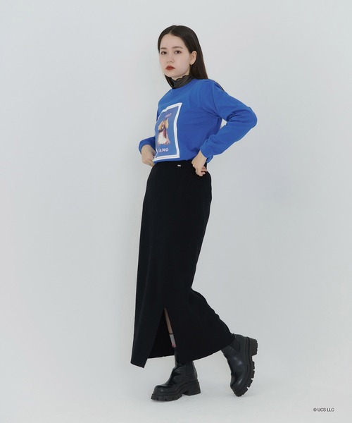 Tina Jojunプリント付き長袖Tシャツ TINA：JOJUN（ティーナジョジュン）の「「E.T.」 プリントロンT