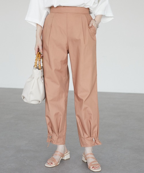 Green　Parks（グリーンパークス）の「裾ドロストデザインパンツ（その他パンツ・レディース・チャコールグレー/ブラウン/グレイッシュベージュ・FREE）」の2枚目の写真