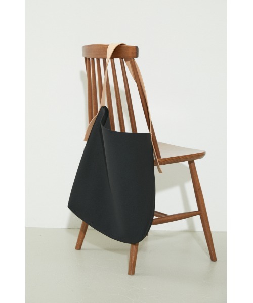 BLACK BY MOUSSY（ブラックバイマウジー）の「one shoulder tote bag(ワンショルダートートバック）（ショルダーバッグ・レディース・ブラック/ベージュ・FREE）」の10枚目の写真