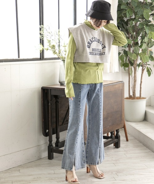 RETRO GIRL（レトロガール）の「ロゴ裏毛ショートベスト（ベスト・レディース・ブルー/グリーン/ライトグレー・FREE）」の5枚目の写真