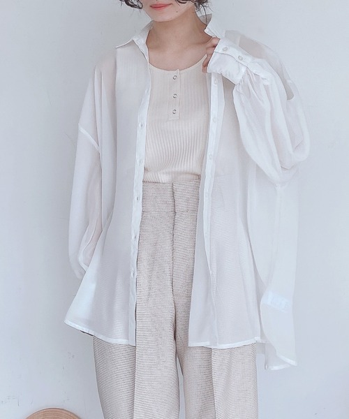 AS KNOW AS plus（アズノゥアズプラス）の「●BIGにシアーシャツ（シャツ/ブラウス・レディース・オフホワイト/ピンク/グリーン/ブルー/ブラック/ブルーグリーン/スモークピンク・FREE）」の9枚目の写真