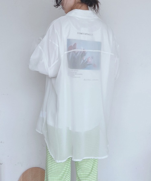 AS KNOW AS plus（アズノゥアズプラス）の「●BIGにシアーシャツ（シャツ/ブラウス・レディース・オフホワイト/ピンク/グリーン/ブルー/ブラック/ブルーグリーン/スモークピンク・FREE）」の15枚目の写真