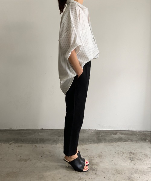 THE TWENTYSEVEN(ザ トゥエンティーセブン)の「The TWENTYSEVEN:CTN PIN STRIPE WORK SHIRTS S/S ピンストワークシャツショートスリーブ(シャツ/ブラウス・レディース・ホワイト/グレイッシュベージュ/チャコールグレー/グリーン・L/M/XL)」の15枚目の写真