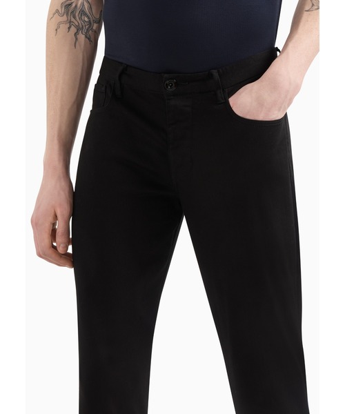 EMPORIO ARMANI（エンポリオアルマーニ）の「【エンポリオ アルマーニ】スキニージーンズ J11 ウルトラコンフォートデニム製（デニムパンツ・メンズ・ブラック/ブラック系その他・32inch/30inch/31inch/33inch/34inch/29inch）」の18枚目の写真