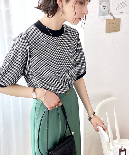 classicalelf(クラシカルエルフ)の「空前のレトロブーム。袖ぽわん、半袖ジャガードニットソー(Tシャツ/カットソー・レディース・ブラック/ブラウン/オリーブ/ブルー・MEDIUM/LARGE/X-LARGE)」の2枚目の写真
