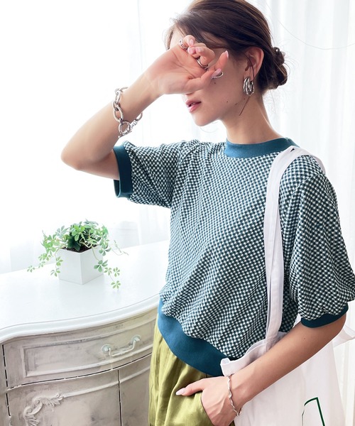 classicalelf(クラシカルエルフ)の「空前のレトロブーム。袖ぽわん、半袖ジャガードニットソー(Tシャツ/カットソー・レディース・ブラック/ブラウン/オリーブ/ブルー・MEDIUM/LARGE/X-LARGE)」の12枚目の写真