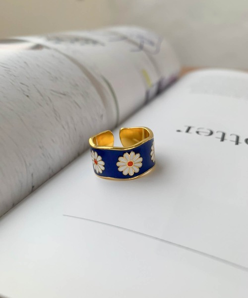 lala Born(ララボーン)の「フラワーデザインリング(リング・レディース・ピンク/シルバー/ゴールド・FREE)」の3枚目の写真