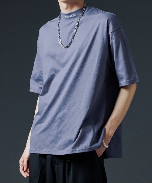 Ellno Loset(エルノロゼット)の「モックネックシシュウTシャツ(Tシャツ/カットソー・メンズ・ブラック/オフホワイト/ダークブルー・MEDIUM/LARGE)」の3枚目の写真
