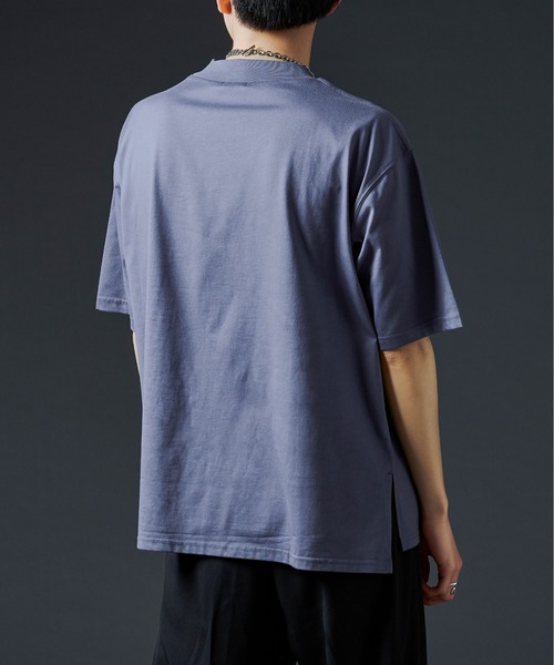 Ellno Loset(エルノロゼット)の「モックネックシシュウTシャツ(Tシャツ/カットソー・メンズ・ブラック/オフホワイト/ダークブルー・MEDIUM/LARGE)」の6枚目の写真