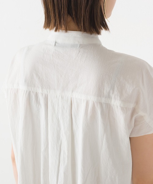 OMNES（オムネス）の「製品洗いレイヤードシャツフレンチスリーブワンピース（ワンピース・レディース・ブラック/ベージュ/オレンジ/アイボリー・FREE）」の5枚目の写真