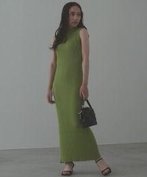 ニットロングワンピース