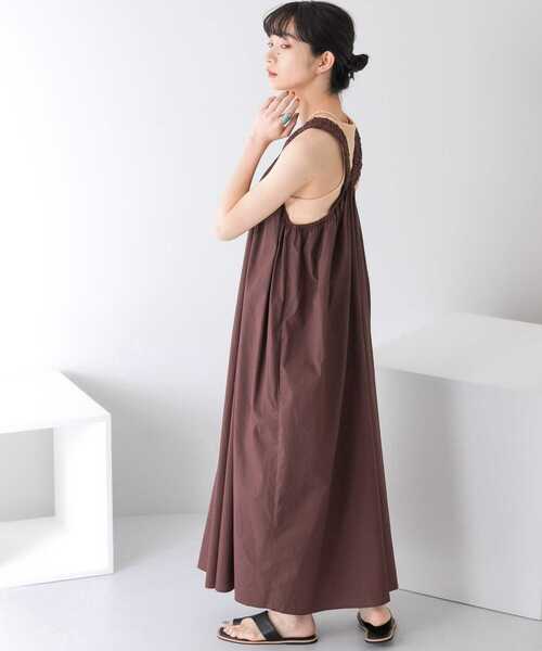 KBF（ケイビーエフ）の「ギャザーボリュームロングワンピース（ワンピース・レディース・ブラック/ダークブラウン/ブルー・ONE）」の2枚目の写真