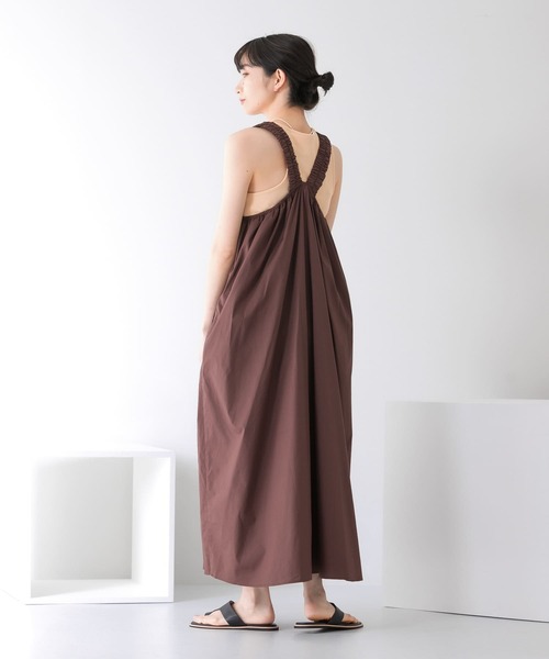 KBF（ケイビーエフ）の「ギャザーボリュームロングワンピース（ワンピース・レディース・ブラック/ダークブラウン/ブルー・ONE）」の11枚目の写真