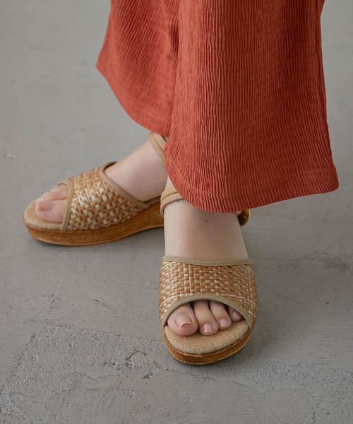 Fashion Letter（ファッションレター）の「2wayストラップコンフォートサンダル（サンダル・レディース・ブラック/ホワイト/ベージュ/ライトグリーン・S/M/L/LL）」の10枚目の写真