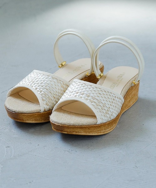 Fashion Letter（ファッションレター）の「2wayストラップコンフォートサンダル（サンダル・レディース・ブラック/ホワイト/ベージュ/ライトグリーン・S/M/L/LL）」の19枚目の写真