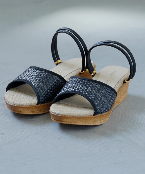 Fashion Letter（ファッションレター）の「2wayストラップコンフォートサンダル（サンダル・レディース・ブラック/ホワイト/ベージュ/ライトグリーン・S/M/L/LL）」の15枚目の写真