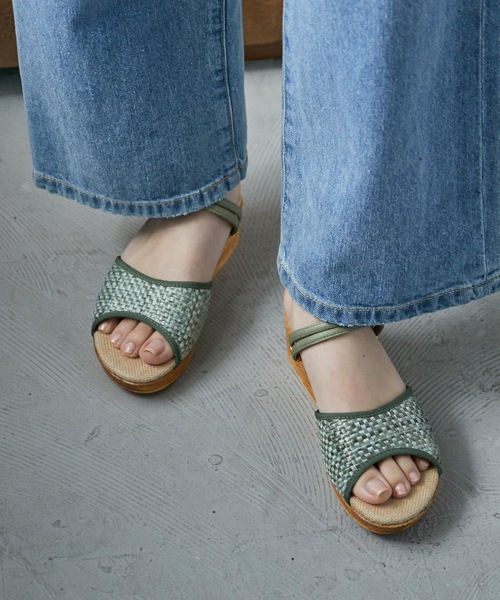 Fashion Letter（ファッションレター）の「2wayストラップコンフォートサンダル（サンダル・レディース・ブラック/ホワイト/ベージュ/ライトグリーン・S/M/L/LL）」の14枚目の写真