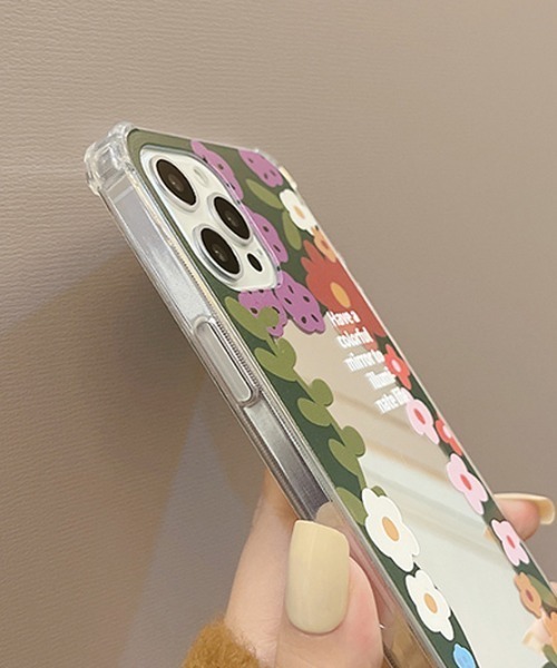 tolene(トレネ)の「イラストミラースマホカバー iPhoneケース ( 7 / 8 / SE2 / 11 / 11Pro / 11Pro max / 12 / 12pro / 12pro max / 12mini / 13 /13pro / 13promax )(スマホケース/カバー・レディース・A・A/D/H/C/B/E/I/F/K/J)」の12枚目の写真
