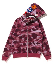 レディース　A Bathing Ape カモフラージュパーカー L A BATHING APE（アベイシングエイプ）の「1ST CAMO SHARK FULL