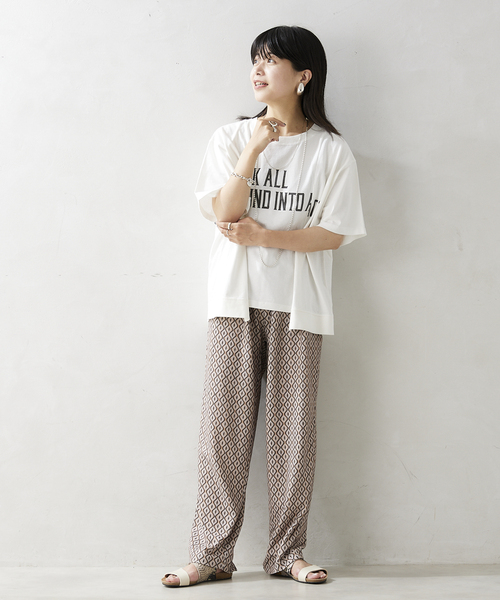 JOURNAL STANDARD relume（ジャーナルスタンダード　レリューム）の「WAFFLE プリント総柄 リラックスパンツ（その他パンツ・メンズ・チャコールグレー/ベージュ/ブルー系その他/キャメル・MEDIUM/LARGE）」の12枚目の写真