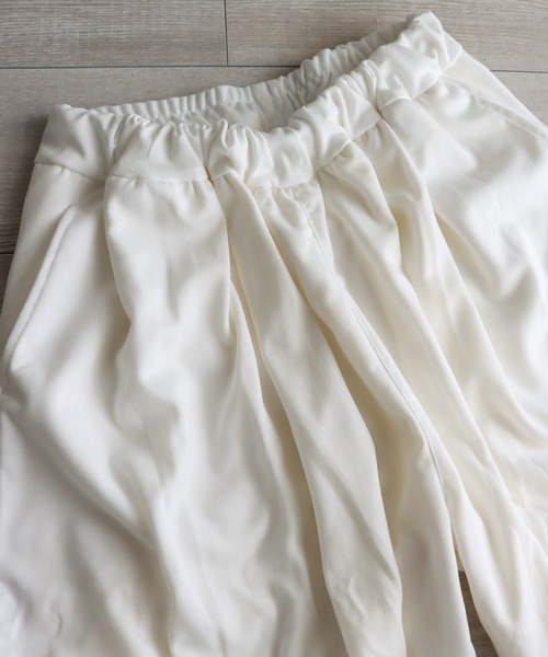 COURO（コウロ）の「ウエストギャザースウェットパンツ（スウェットパンツ・レディース・ホワイト/ブラック/オレンジ・M/L）」の6枚目の写真
