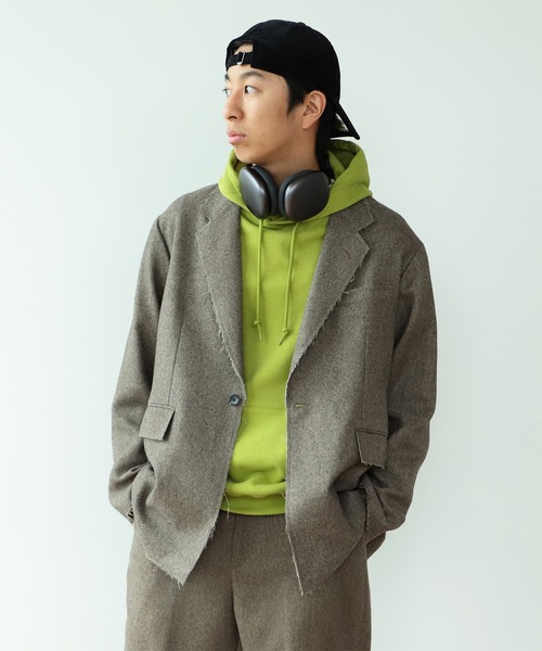 BEAMS（ビームス）の「BEAMS / カットオフ ツイード 1ボタン ジャケット（テーラードジャケット・メンズ・ダークブラウン/ベージュ系その他・S/L/M）」の2枚目の写真