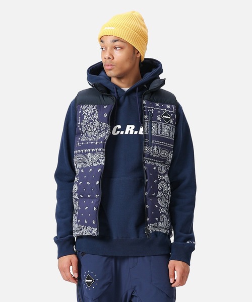 F.C.Real Bristol（エフシーレアルブリストル）の「DOWN VEST