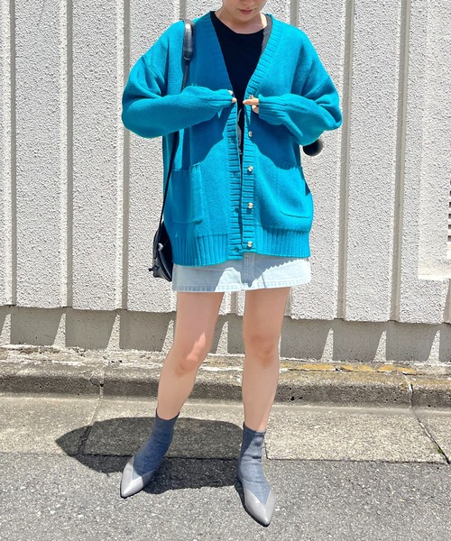 Jewelobe(ジュエローブ)の「オーバーサイズダブルジャガードカーディガン(カーディガン/ボレロ・レディース・ブラック/ピンク/イエロー/ブルー/アイボリー・FREE)」の4枚目の写真