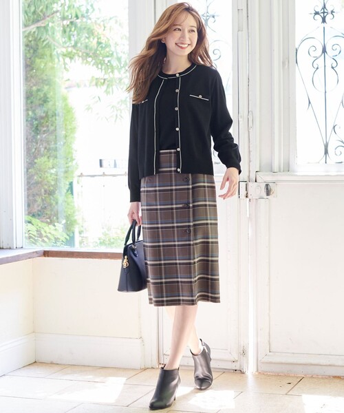 ANY SIS(エニィスィス)の「【美人百花10月号掲載】2WAYリバーシブルラップ スカート(スカート・レディース・ベージュ系3/グレー系3/ブラック系3/ダークブラウン系3・3/2/1)」の17枚目の写真