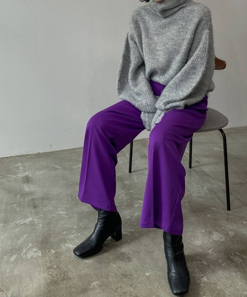 hellam（へラム）の「センタープレスポンチタックパンツ（スラックス・レディース・ブラック/パープル/グリーン/アイボリー・FREE）」の4枚目の写真