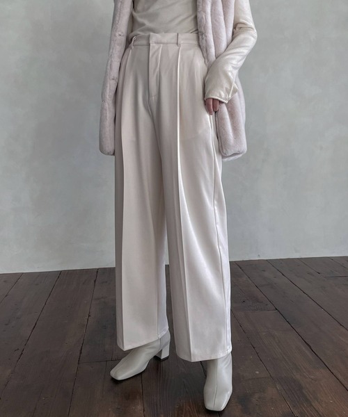 hellam（へラム）の「センタープレスポンチタックパンツ（スラックス・レディース・ブラック/パープル/グリーン/アイボリー・FREE）」の16枚目の写真