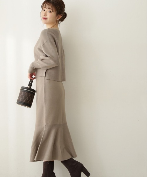 PROPORTION BODY DRESSING（プロポーションボディドレッシング）の「ボリュームスリーブマーメイドセットアップ / 1212240902（ワンピース・レディース・ホワイト系その他/ブラック/カーキ/ブルー・SMALL/MEDIUM）」の18枚目の写真