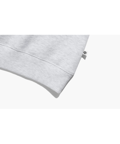 ISTKUNST(イストクンスト)の「A'GEM/9 × .kom『ISTKUNST/イストクンスト』BASIC ARCH LOGO SWEATSHIRTS/ベーシックアーチロゴ ラグランスウェットシャツ(スウェット・レディース・ライトグレー/アイボリー・L/M)」の7枚目の写真