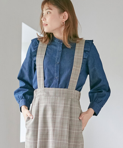 Days（デイズ）の「【Oeillet】ショルダーフリルブラウス（シャツ/ブラウス・レディース・ネイビー/ベージュ/ブラック・M/LL/L）」の20枚目の写真