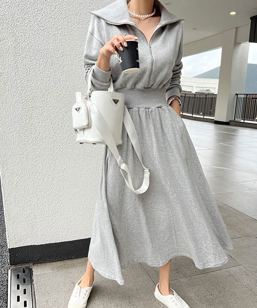 NANING9（ナンニング）の「NANING9 フロントジップシャーリングワンピ（ワンピース・レディース・ブラック/グレー・FREE）」の5枚目の写真