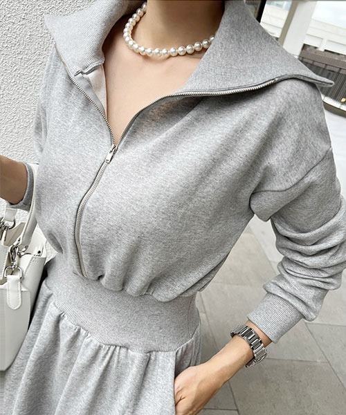 NANING9（ナンニング）の「NANING9 フロントジップシャーリングワンピ（ワンピース・レディース・ブラック/グレー・FREE）」の9枚目の写真