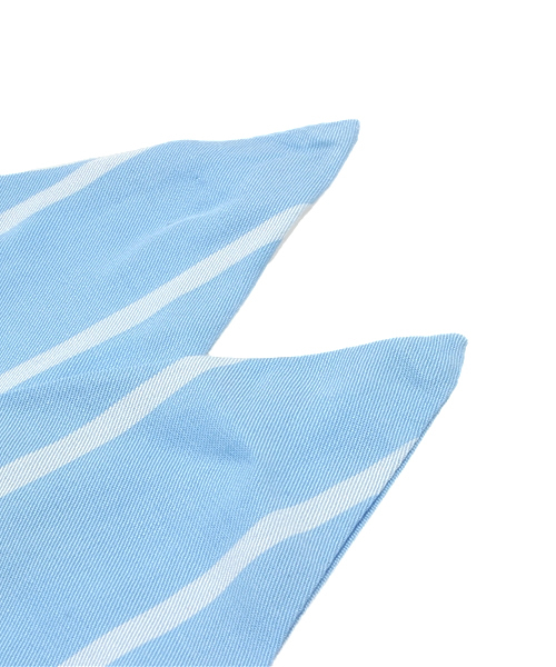 MOUSSY（マウジー）の「STRIPE PATTERN HEAD BAND（ヘアバンド・レディース・ブルー系その他/ホワイト系その他・FREE）」の4枚目の写真