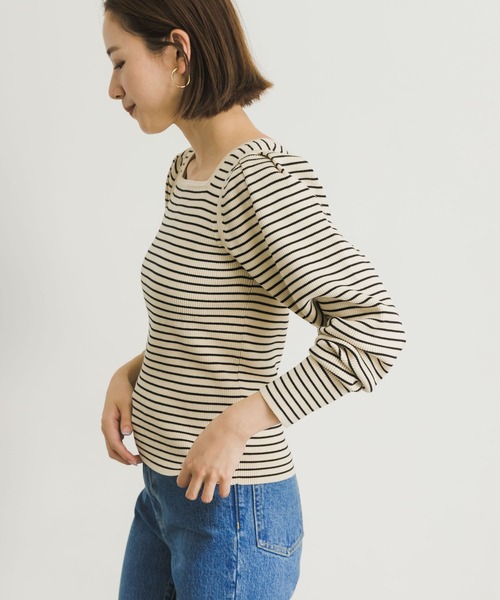 URBAN RESEARCH（アーバンリサーチ）の「スクエアネックリブニット（ニット/セーター・レディース・アイボリー/グリーン/ホワイト系その他・FREE）」の13枚目の写真