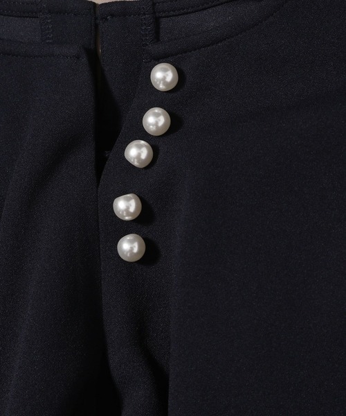 LEPSIM（レプシィム）の「ラク映え！パール付きワンピース　162426（ワンピース・レディース・ブラック/グレイッシュベージュ/ネイビー・FREE）」の6枚目の写真