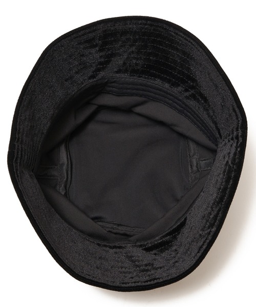 MSML（エムエスエムエル）の「VELOUR BUCKET HAT（ハット・メンズ・ブラック/レッド・ONE SIZE）」の4枚目の写真