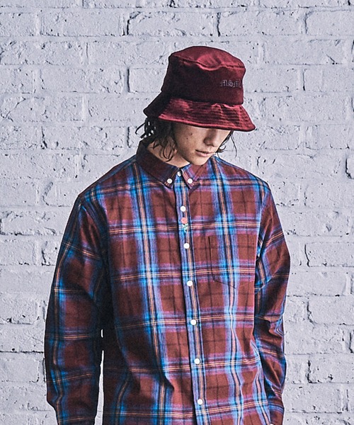 MSML（エムエスエムエル）の「VELOUR BUCKET HAT（ハット・メンズ・ブラック/レッド・ONE SIZE）」の10枚目の写真